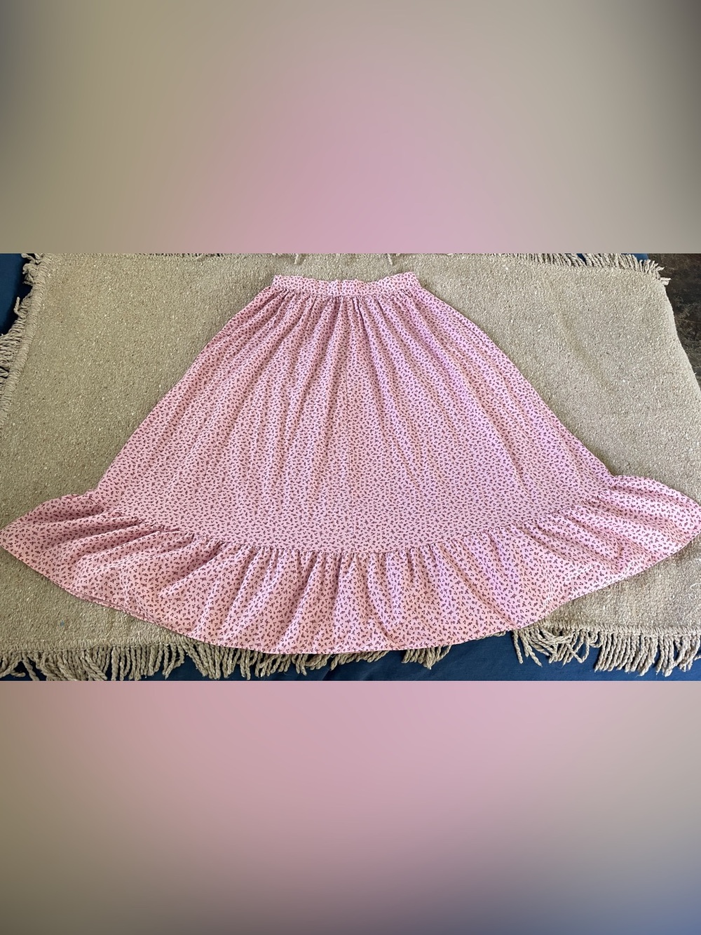 Vintage Westernwear Skirt Country Romance Pink Floral Ruffled Skirt 26" waist